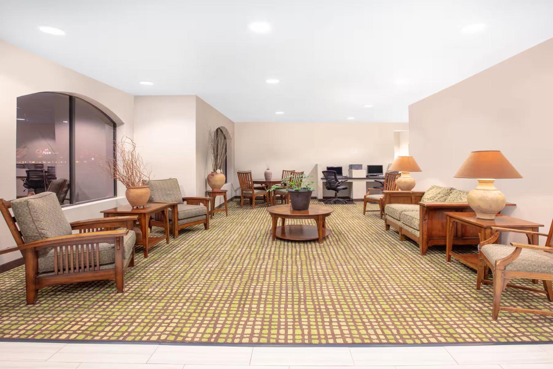 Cash Rewards Inn & Suites 로스웰 외부 사진