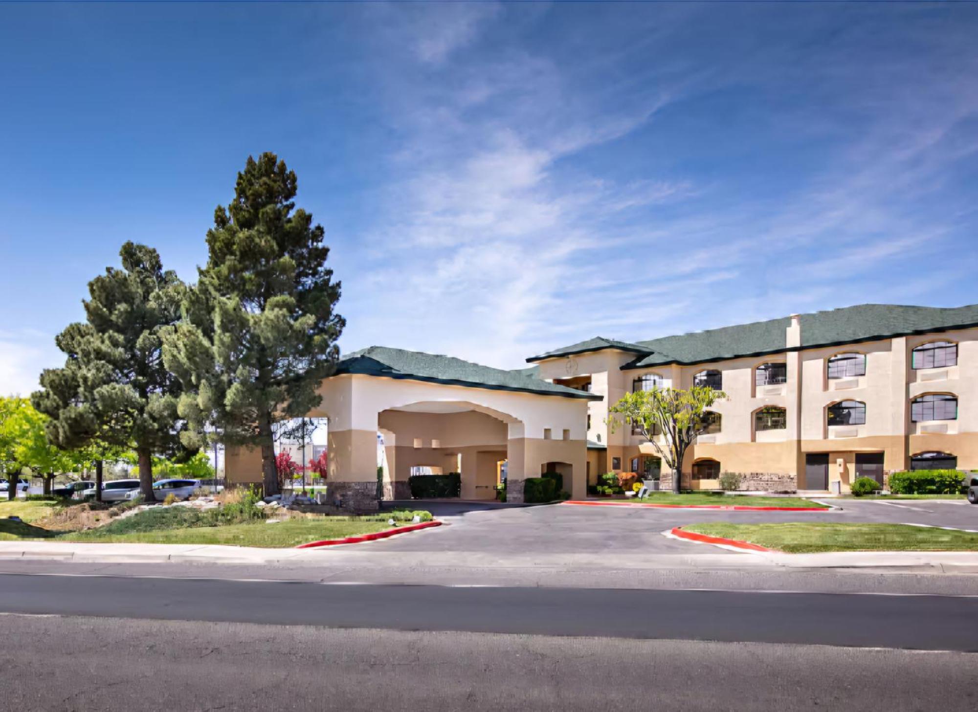 Cash Rewards Inn & Suites 로스웰 외부 사진